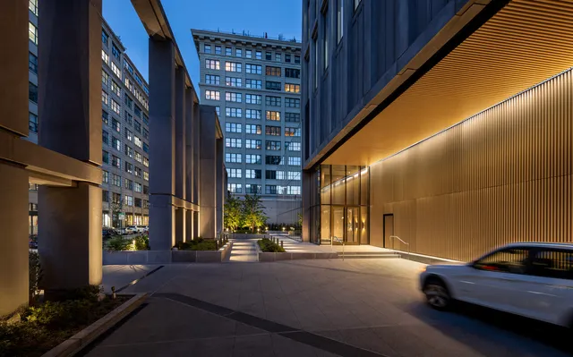 $2,950,000 | 30 Front Street, Unit 18C | DUMBO