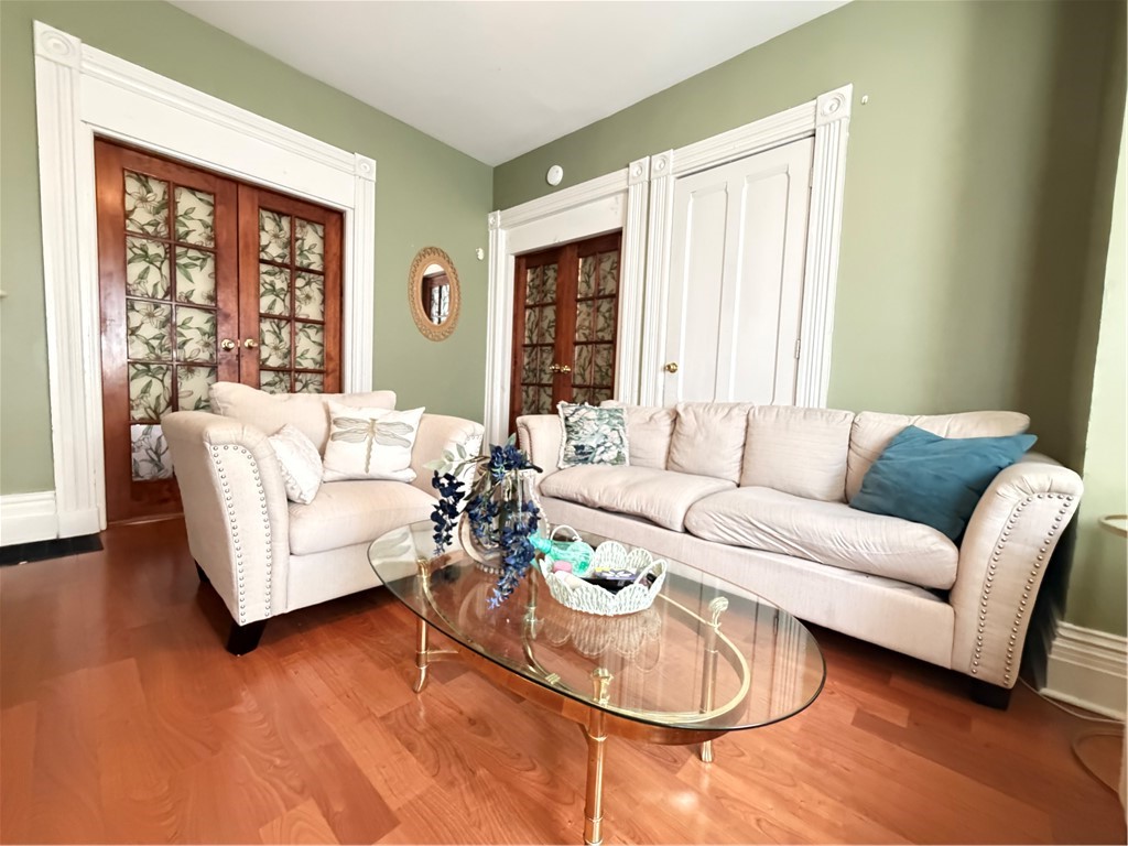 39 Edmonds Street Rochester, NY 14607 - Photo 6 of 25 Downstairs Unit