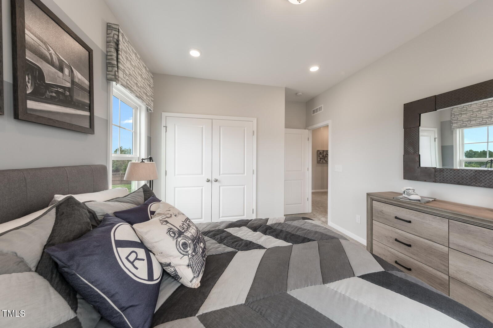 35 Stoddard Lane Garner, NC 27529 - Photo 29 of 38 a living room with furniture and baby crib