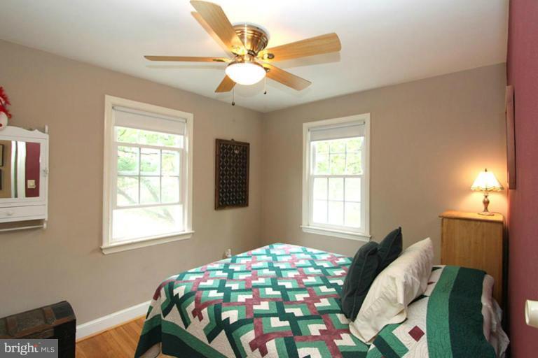 2708 Elnora Street Silver Spring, MD 20902 - Photo 16 of 19 Bedroom #1
