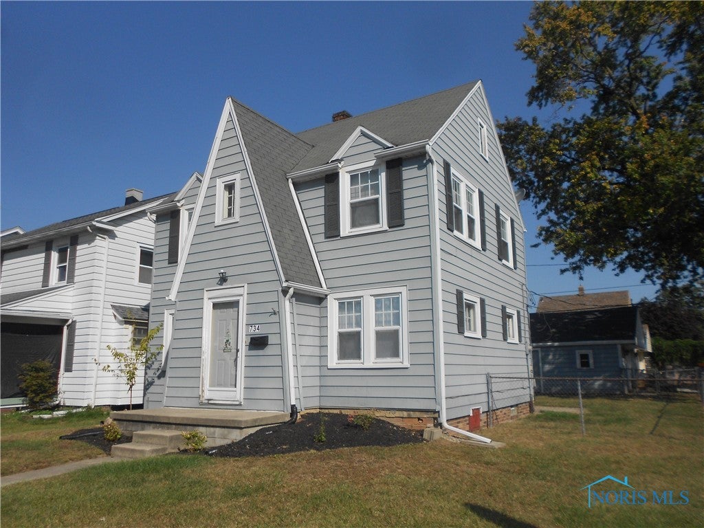 734 Southover Road Toledo, OH 43612 - Photo 1 of 35 Gallery Image 1