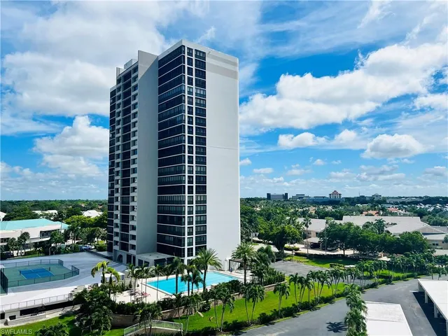 $15,000 | 5550 Heron Point Drive, Unit 704, Naples, FL 34108