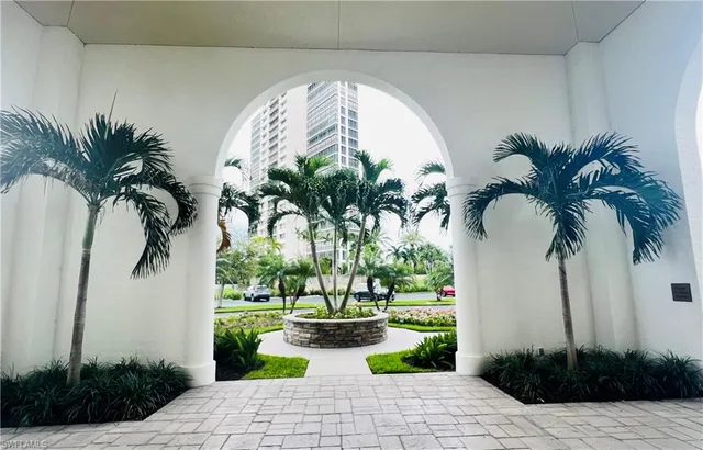 $15,000 | 5550 Heron Point Drive, Unit 704, Naples, FL 34108