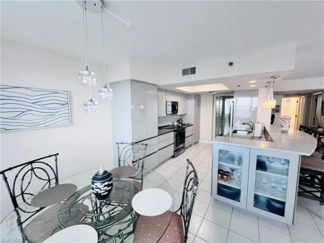 $15,000 | 5550 Heron Point Drive, Unit 704, Naples, FL 34108