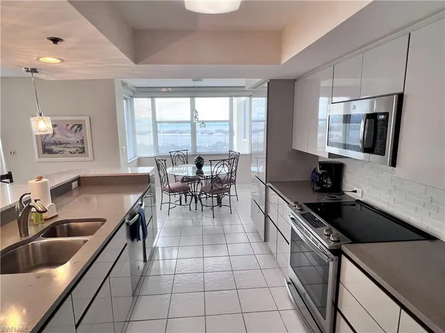 $15,000 | 5550 Heron Point Drive, Unit 704, Naples, FL 34108