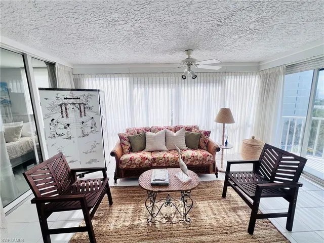 $15,000 | 5550 Heron Point Drive, Unit 704, Naples, FL 34108