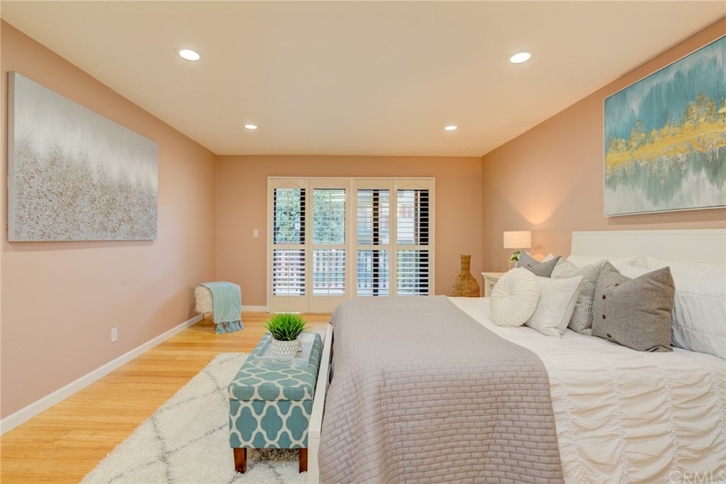 6364 Riviera Circle Long Beach, CA 90815 - Photo 24 of 60 Gallery Image 24