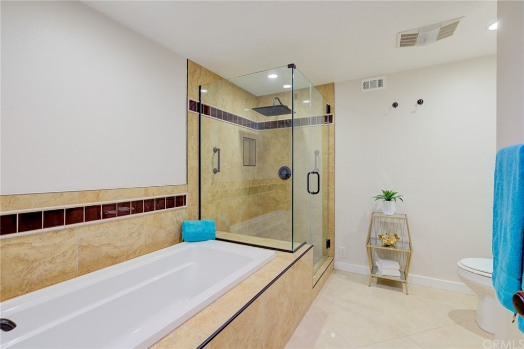 6364 Riviera Circle Long Beach, CA 90815 - Photo 31 of 60 Gallery Image 31