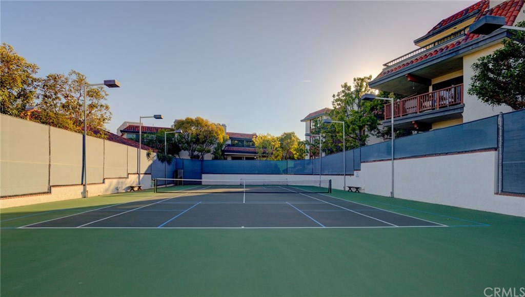 6364 Riviera Circle Long Beach, CA 90815 - Photo 49 of 60 Gallery Image 49