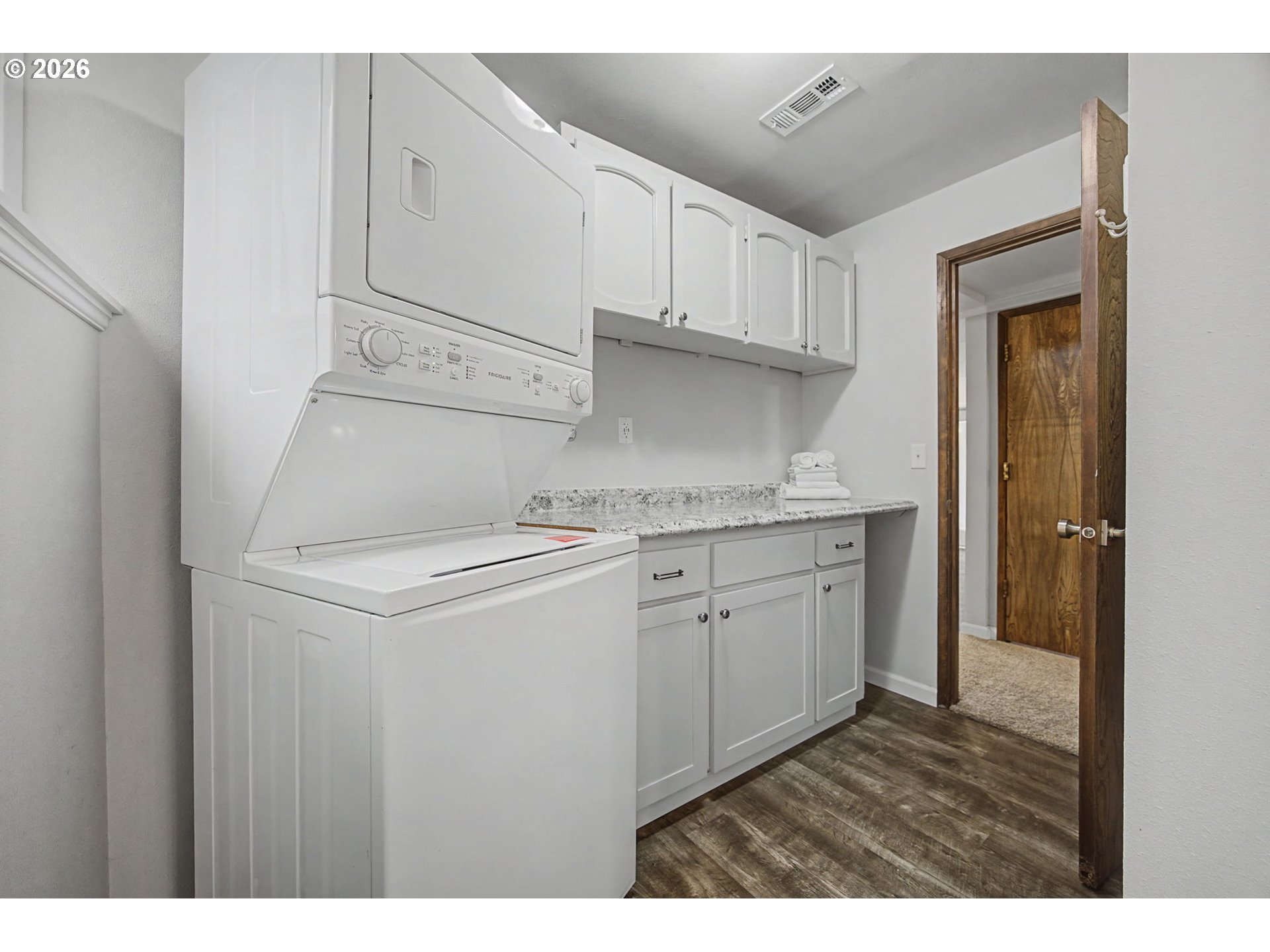 38100 Southeast Trubel Road Sandy, OR 97055 - Photo 26 of 48 a kitchen with appliances cabinets and a sink