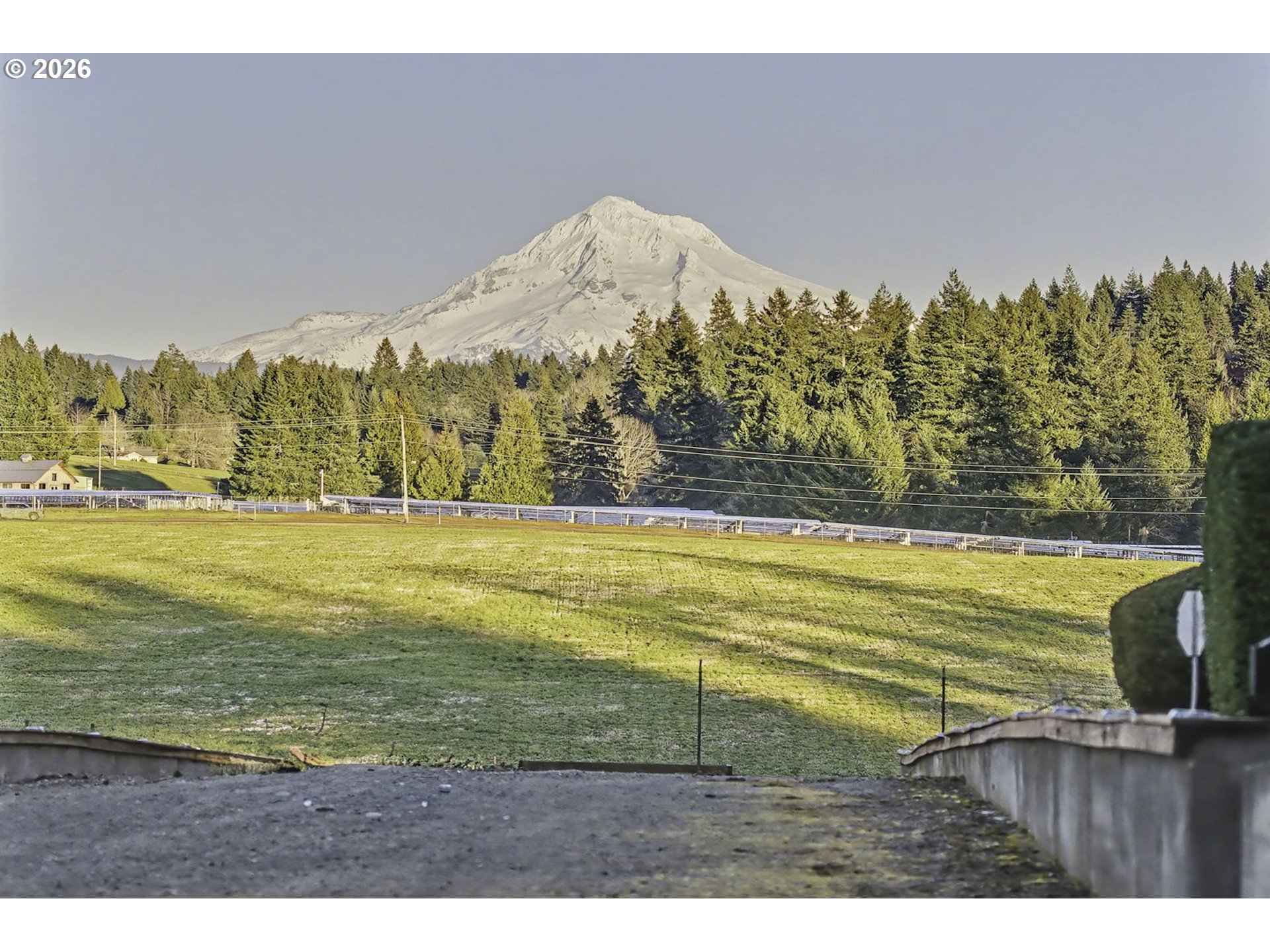 38100 Southeast Trubel Road Sandy, OR 97055 - Photo 27 of 48 a view of an ocean and a mountain