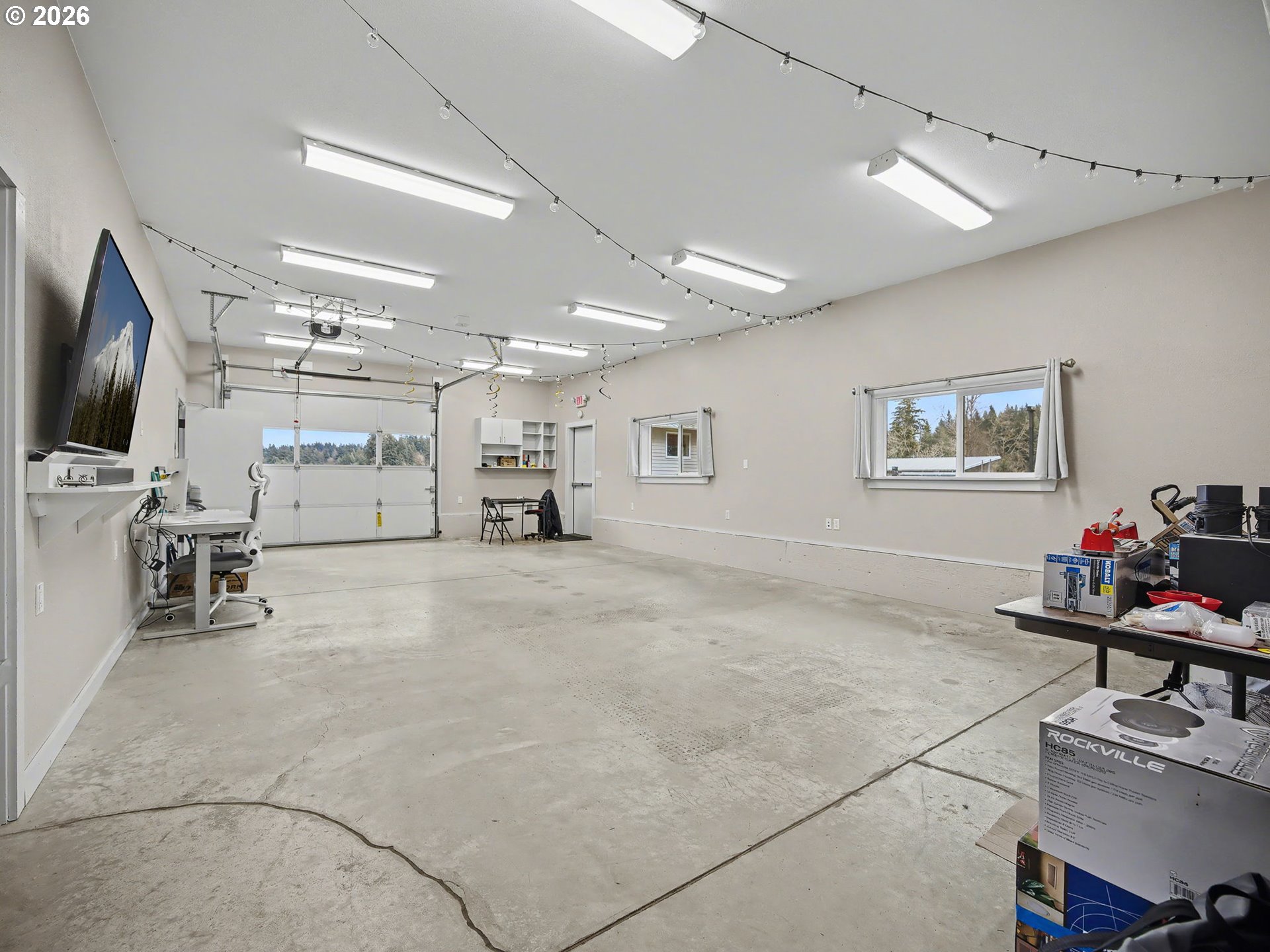 38100 Southeast Trubel Road Sandy, OR 97055 - Photo 32 of 48 a view of a room with gym equipment
