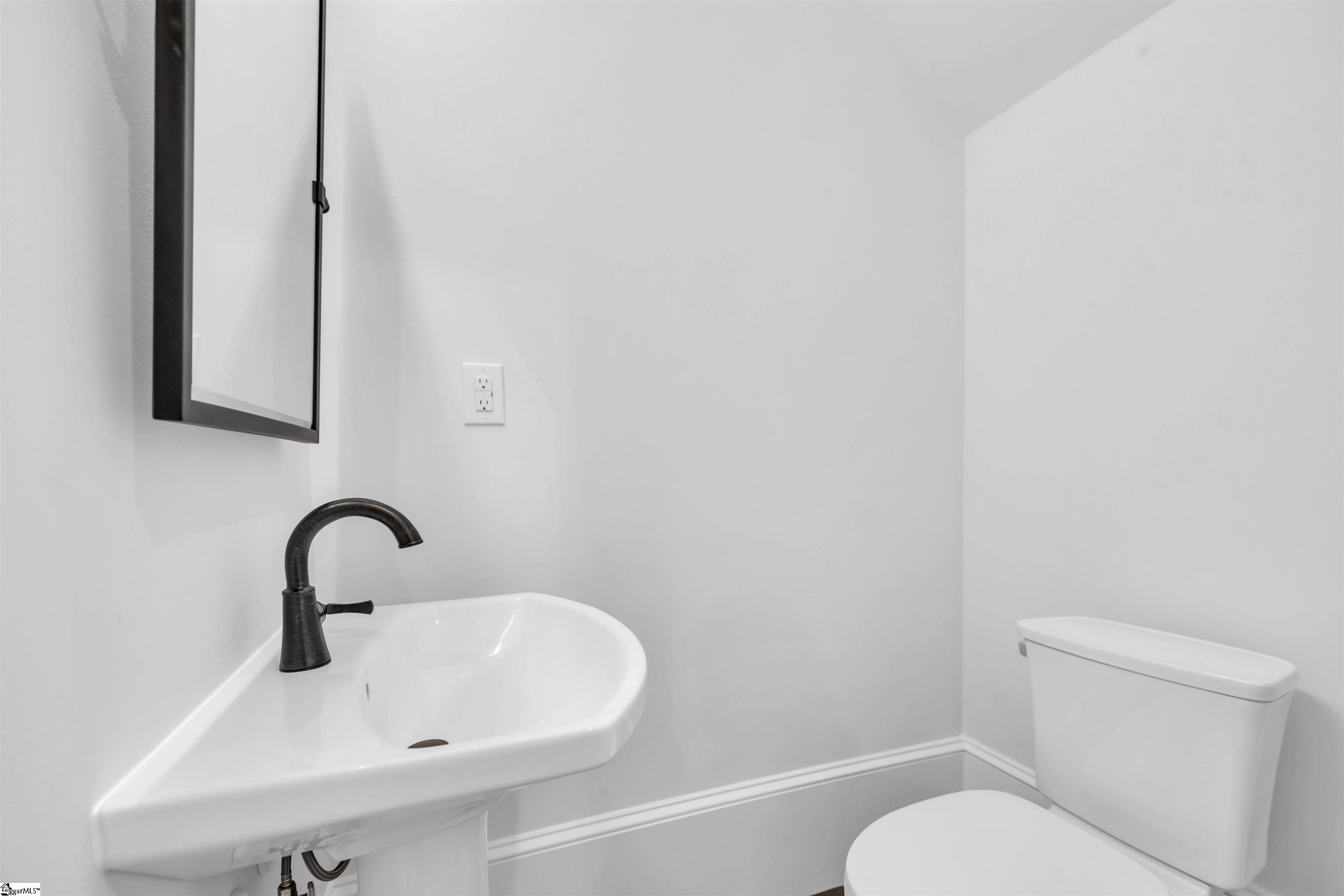 123 Moore Drive Easley, SC 29642 - Photo 13 of 47