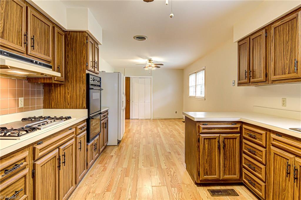 3915 Frazier Road Greensboro, NC 27407 - Photo 8 of 25 Gallery Image 8
