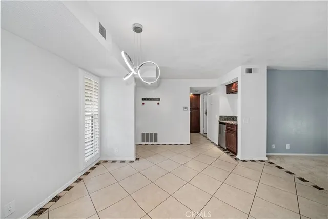 a view of a livingroom with an empty space