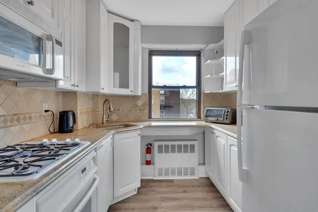 $2,250 | 8800 Boulevard East, Unit 6C, North Bergen, NJ 07047