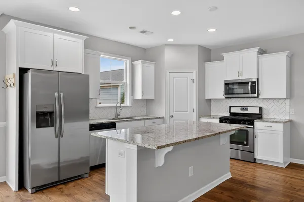 $375,000 | 115 Yorkshire Drive, Moncks Corner, SC 29461