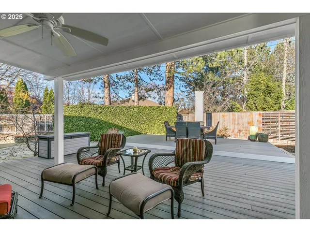 $637,000 | 3355 Elmwood Court, Medford, OR 97504