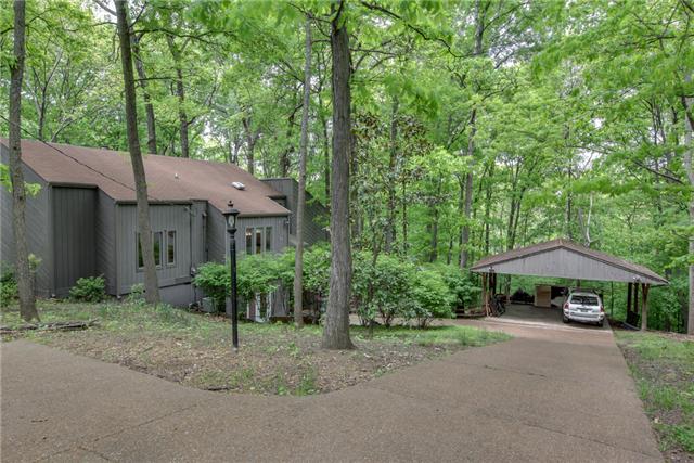 876 High Point Ridge Road Franklin, TN 37069 - Photo 19 of 20 Tons of Parking