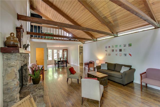 876 High Point Ridge Road Franklin, TN 37069 - Photo 3 of 20 Here's a Glimpse of the Upstairs Studio/Office