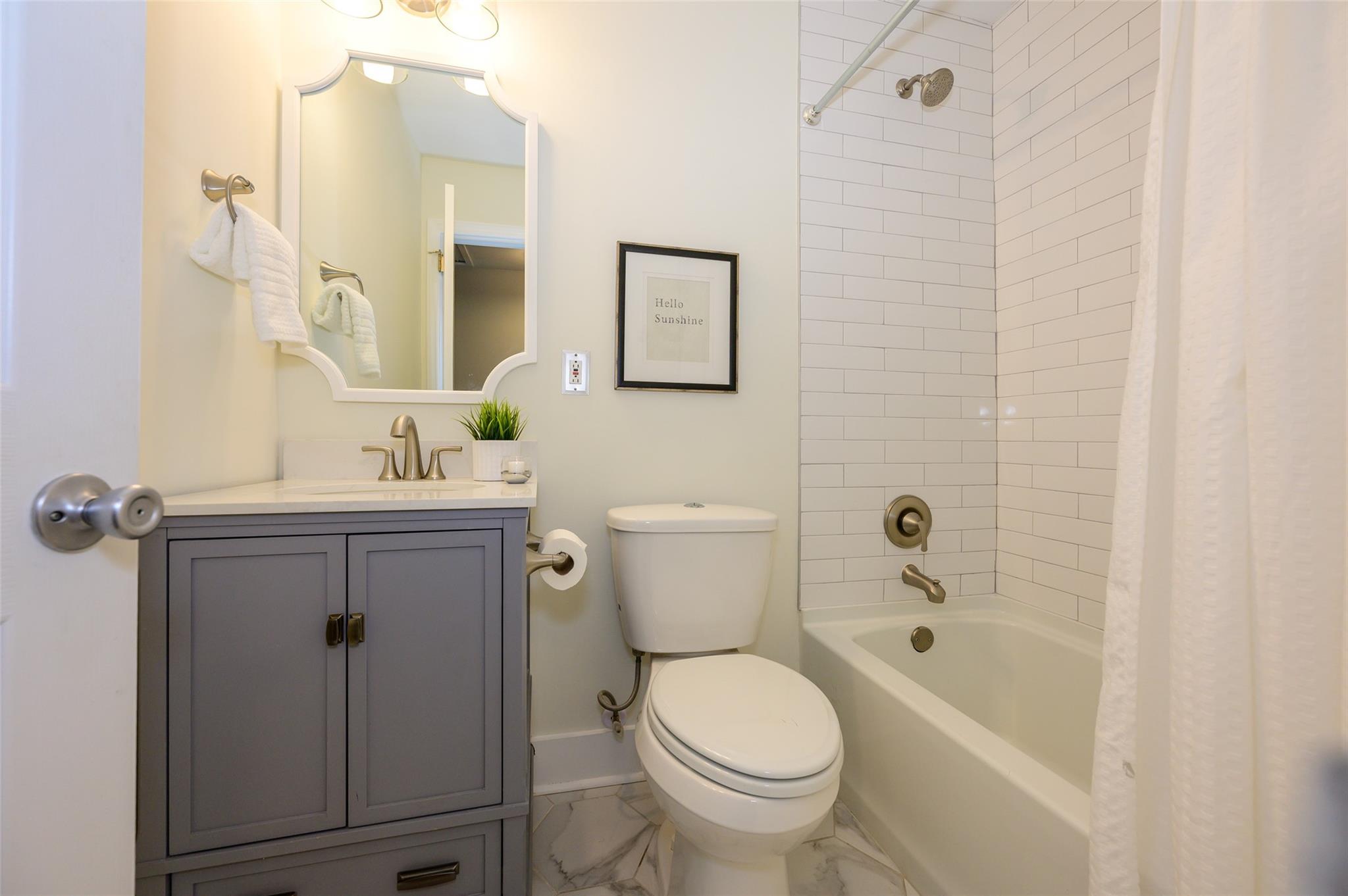 1925 Tyvola Road Charlotte, NC 28210 - Photo 19 of 29 Gallery Image 19