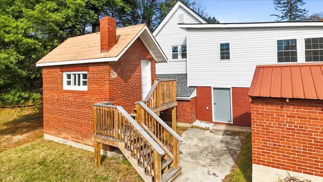 $259,000 | 118 6th Street Northeast, Pulaski, VA 24301