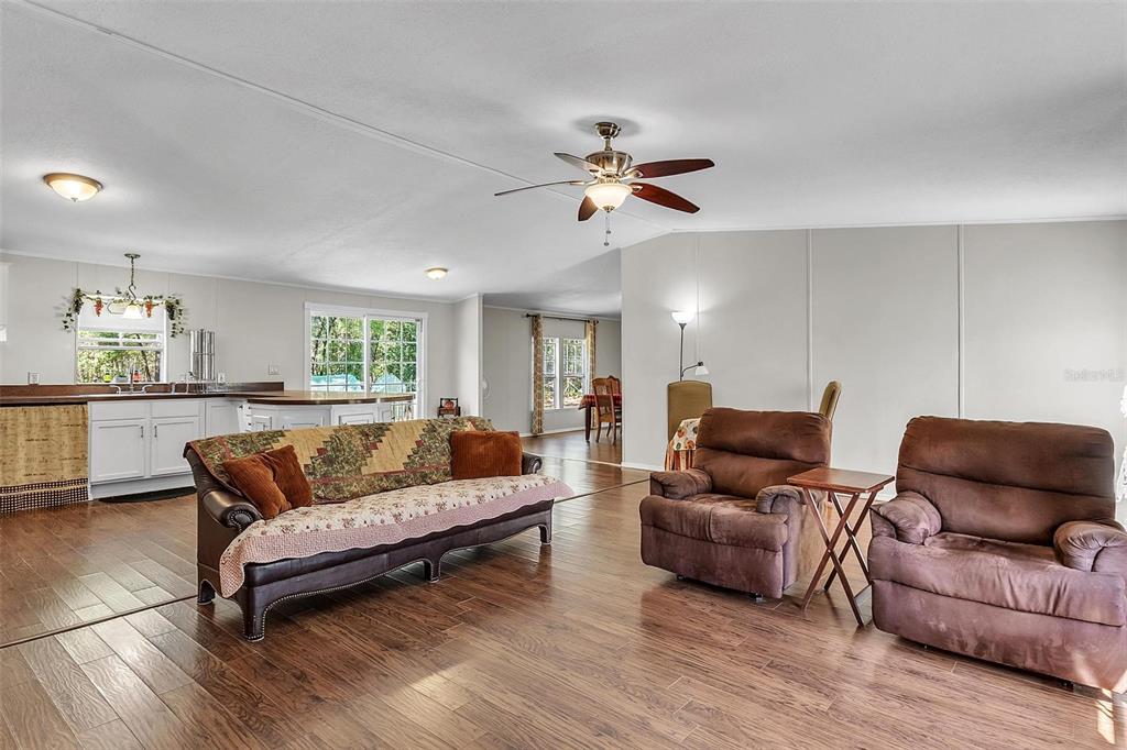 141 Cherokee Drive Interlachen, FL 32148 - Photo 3 of 23