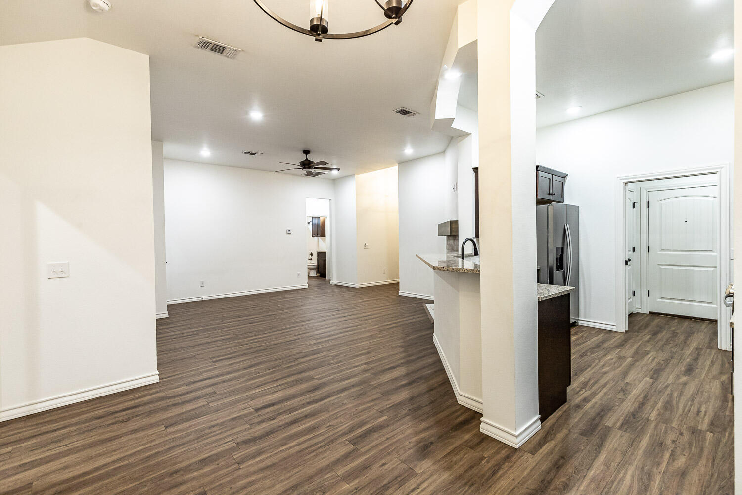 1707 100th Street Lubbock, TX 79423 - Photo 6 of 26 6