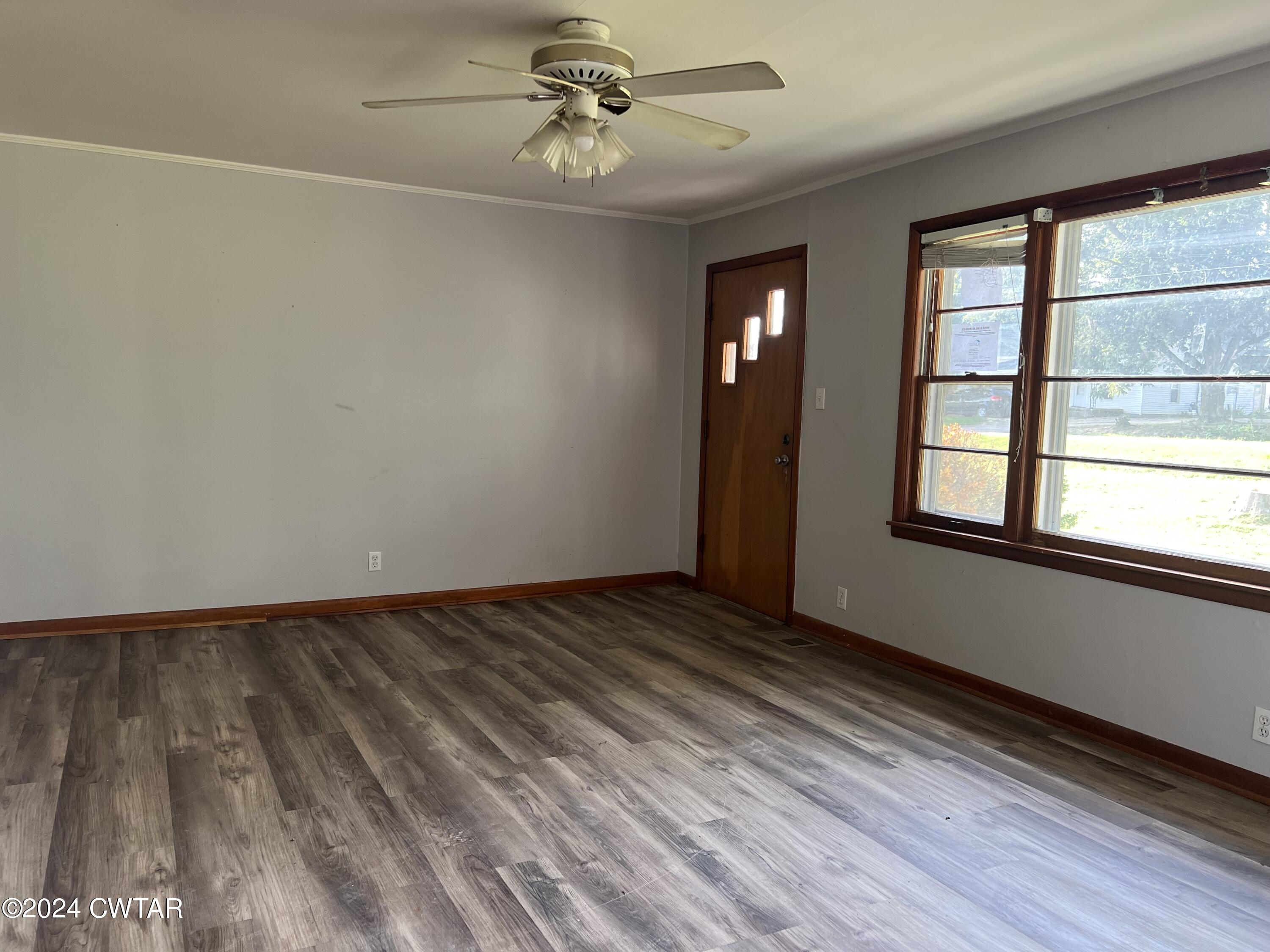 141 Currie Road Dyer, TN 38330 - Photo 2 of 7 Living room