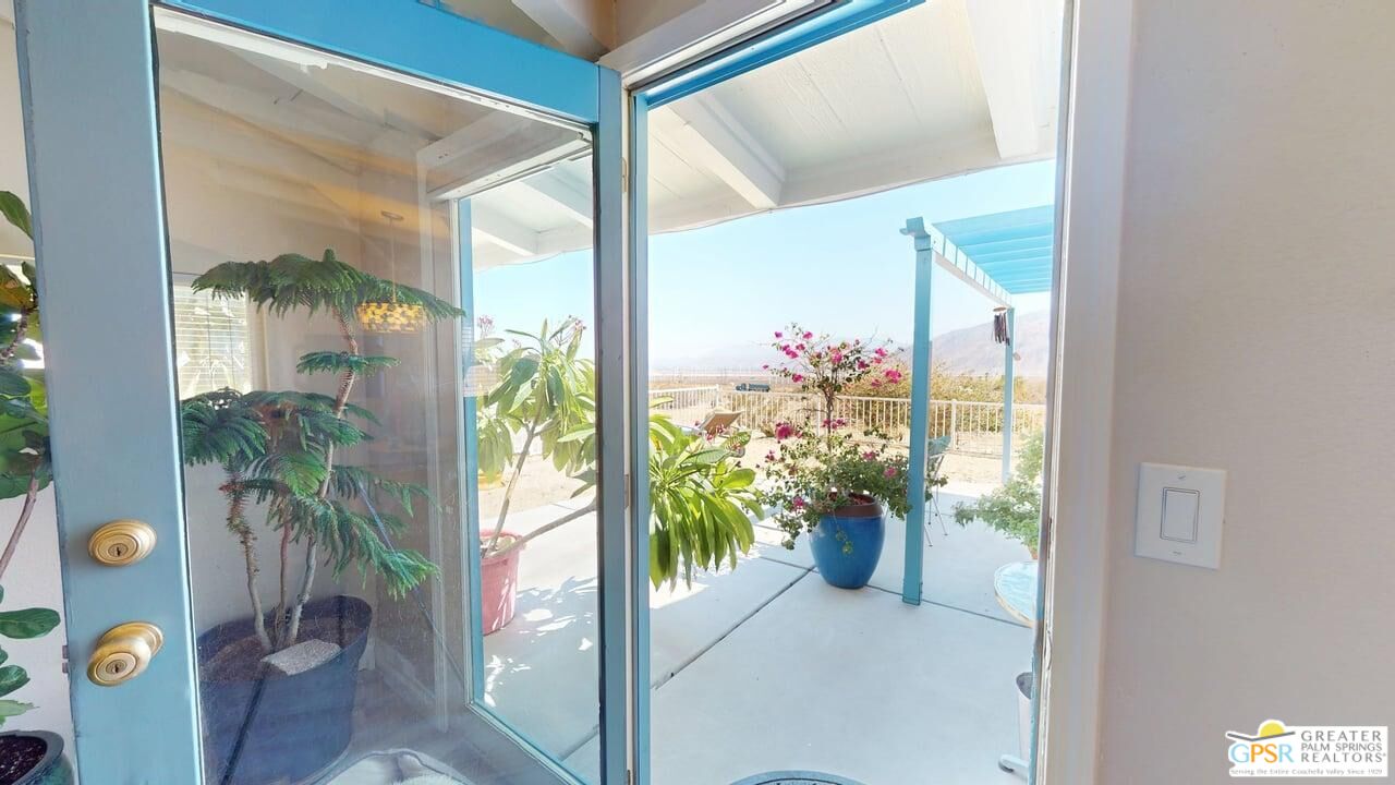 14701 Old Morongo Road Whitewater, CA 92282 - Photo 11 of 70