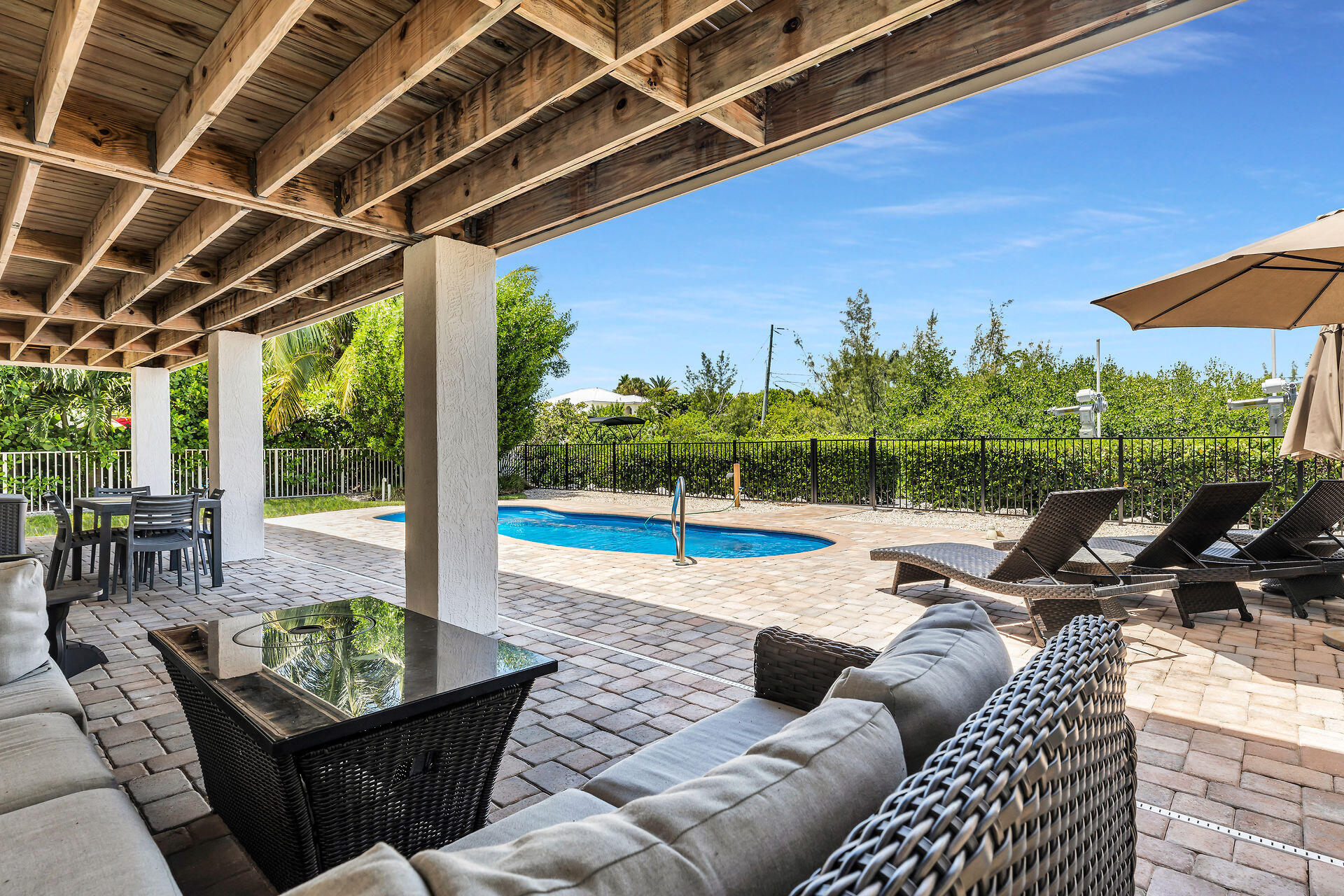 259 Sombrero Beach Road Marathon, FL 33050 - Photo 32 of 41 1000017082