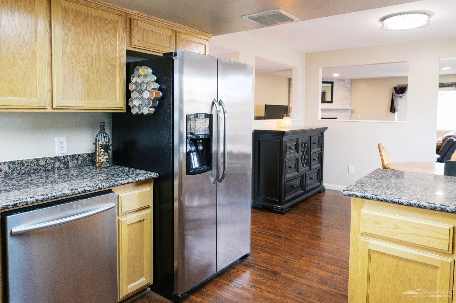 22627 Strawflower Road Tehachapi, CA 93561 - Photo 18 of 44 Gallery Image 18