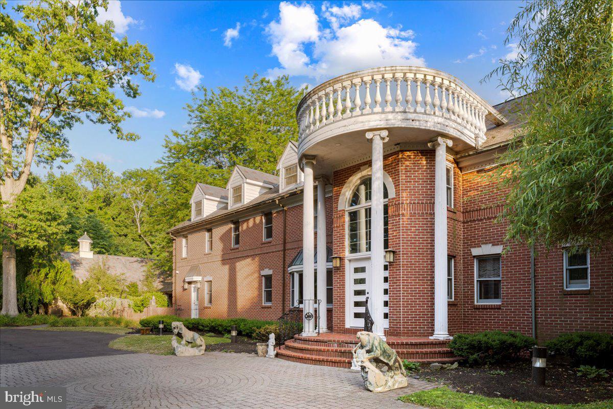 6154 Stoney Hill Road New Hope, PA 18938 - Photo 7 of 36