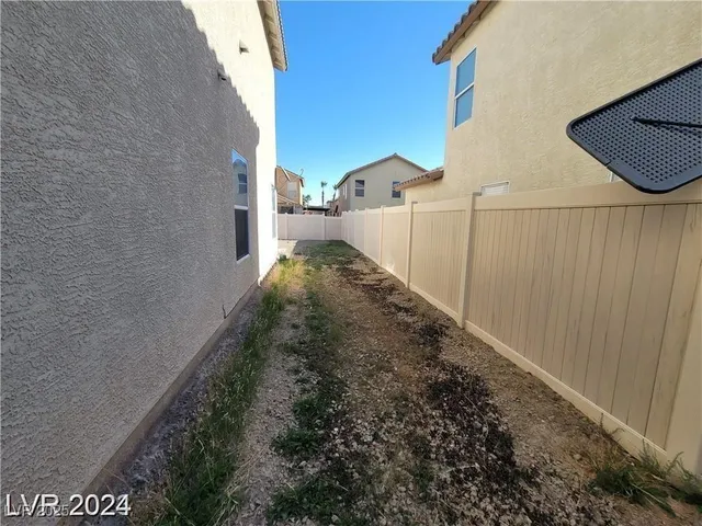 $399,900 | 4202 Mango Tree Court, Las Vegas, NV 89115