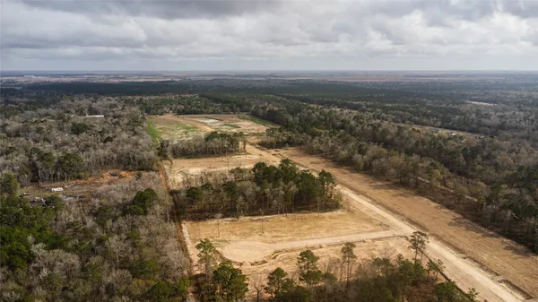 $2,900,000 | 6881 Highway 61, Hankamer, TX 77560