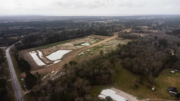 $2,900,000 | 6881 Highway 61, Hankamer, TX 77560