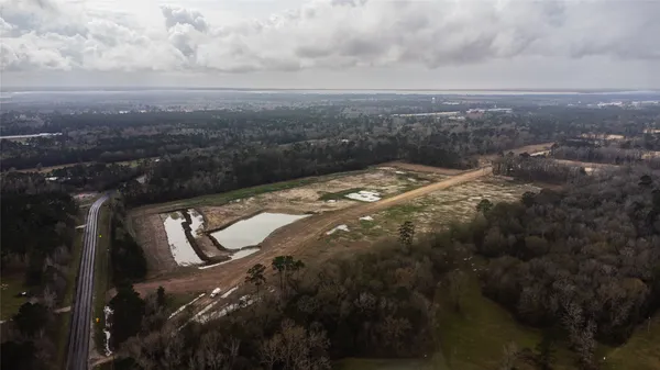 $2,900,000 | 6881 Highway 61, Hankamer, TX 77560