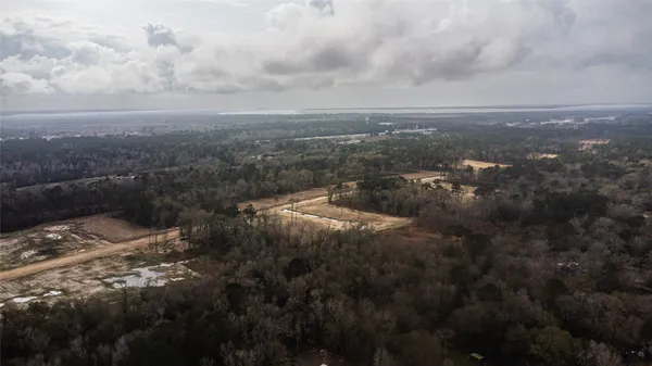 $2,900,000 | 6881 Highway 61, Hankamer, TX 77560
