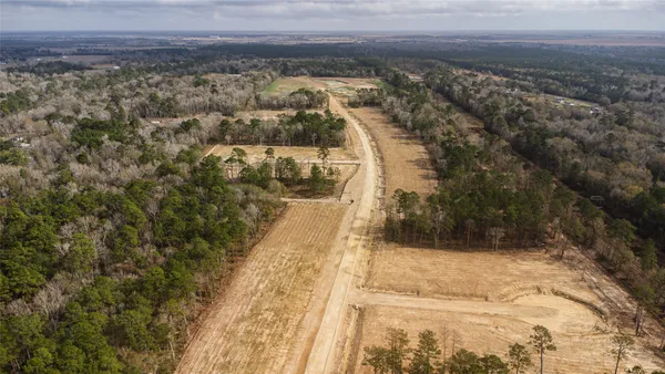 $2,900,000 | 6881 Highway 61, Hankamer, TX 77560