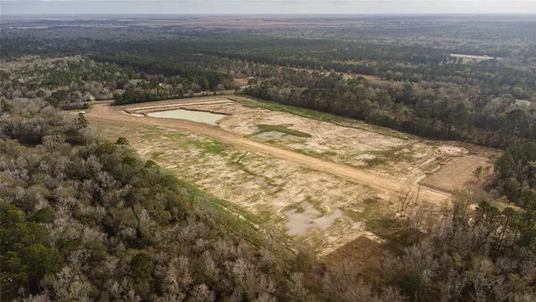$2,900,000 | 6881 Highway 61, Hankamer, TX 77560