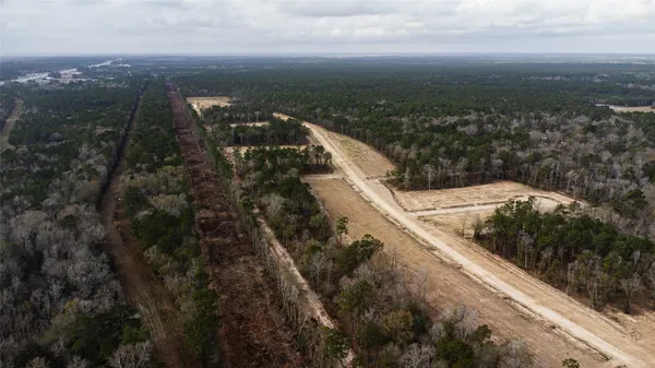 $2,900,000 | 6881 Highway 61, Hankamer, TX 77560
