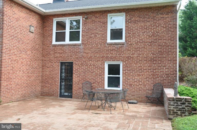 4221 Manorview Road Glen Arm, MD 21057 - Photo 4 of 17 Exterior (Rear)