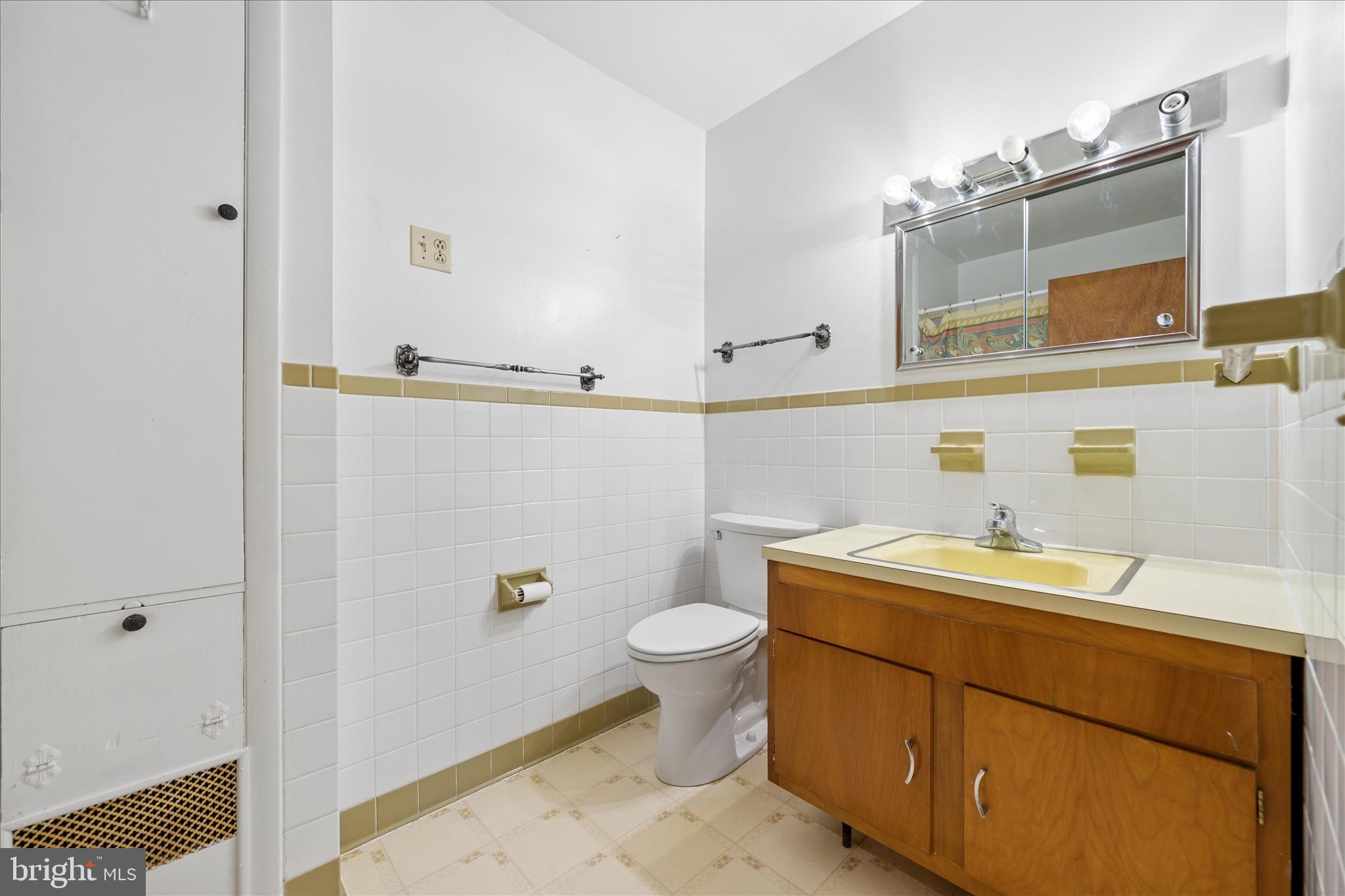 107 Eyler Road Thurmont, MD 21788 - Photo 32 of 74 Bathroom