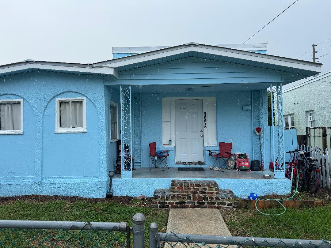 511 Texas Court Fort Pierce, FL 34950 - Photo 6 of 15 a view of outdoor space yard and porch