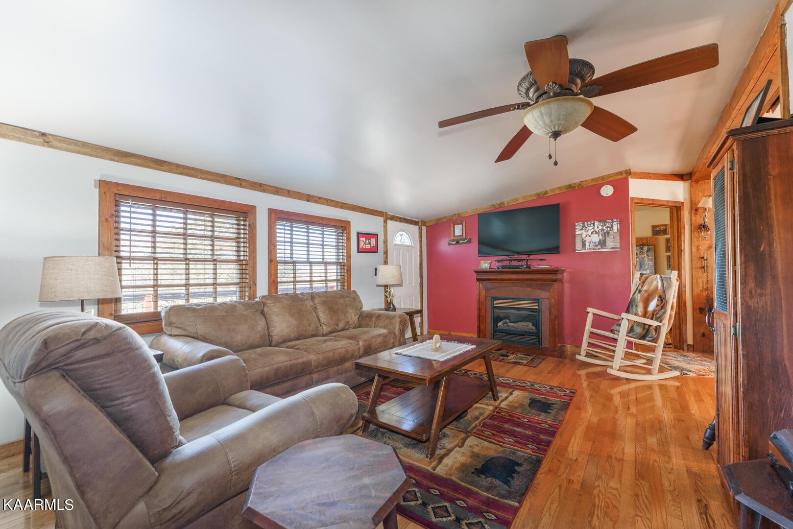 739 Sharp Road Sevierville, TN 37876 - Photo 2 of 20 Gallery Image 2