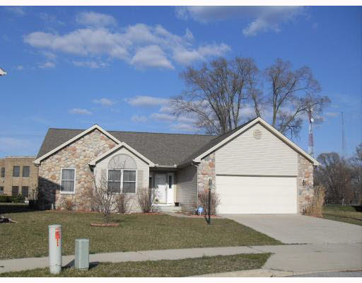 775 Roland Court South Bend, IN 46601 - Photo 1 of 8 Gallery Image 1