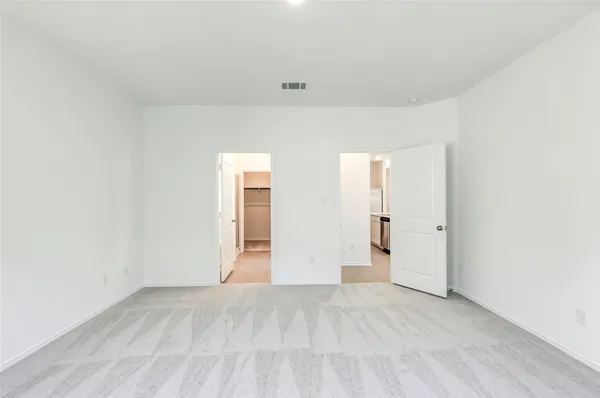 $2,295 | 173 Cibolo Crk Drive, Bastrop, TX 78602
