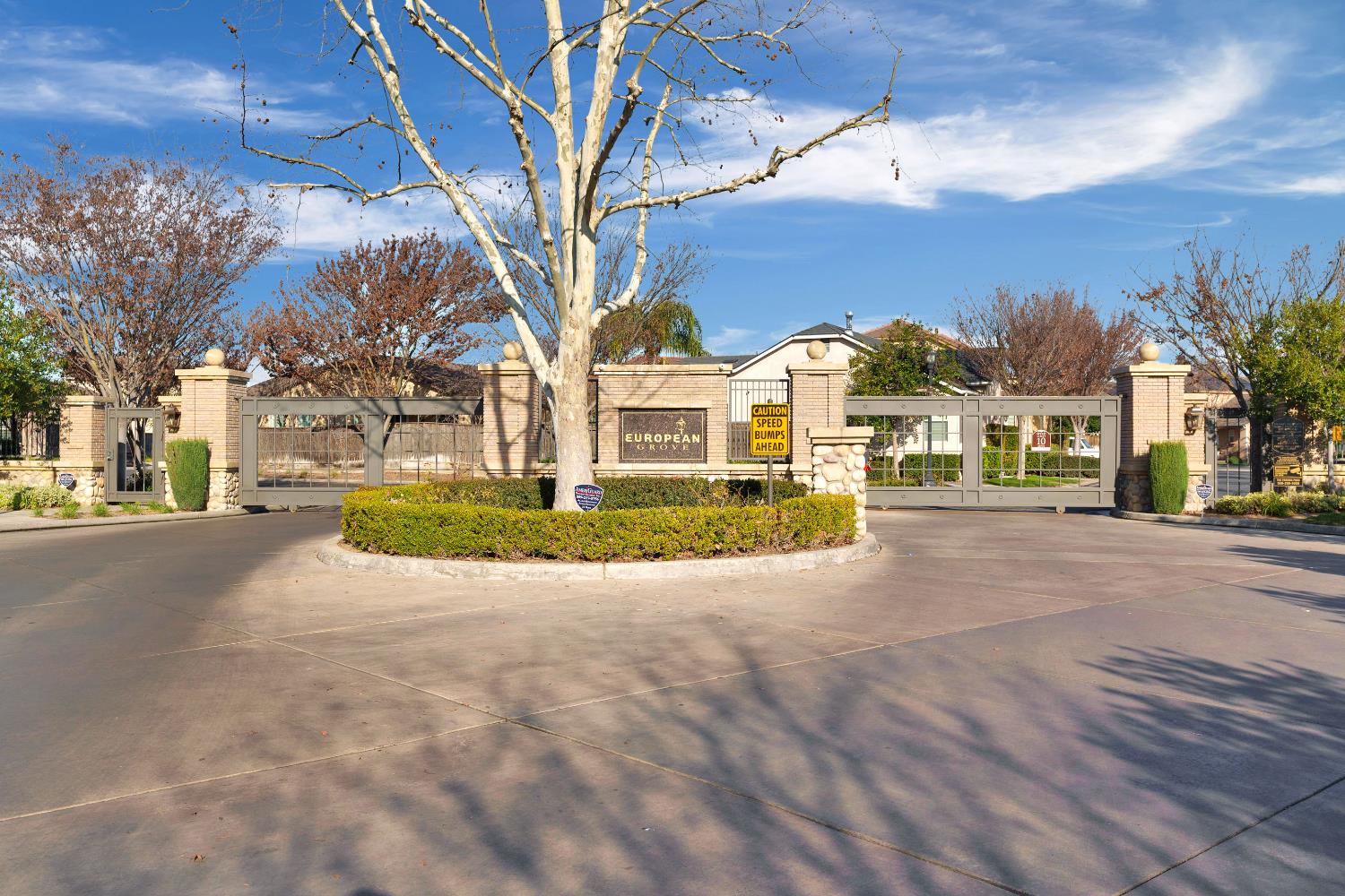 5629 North Citrus Lane Fresno, CA 93711 - Photo 34 of 35 a view of multiple houses with a street