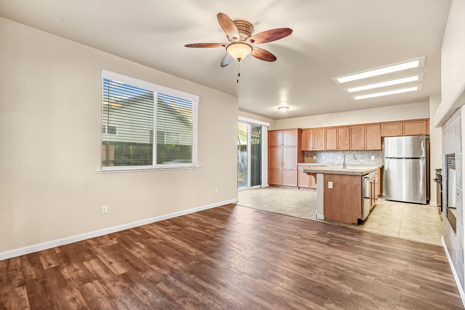 5629 North Citrus Lane Fresno, CA 93711 - Photo 5 of 35