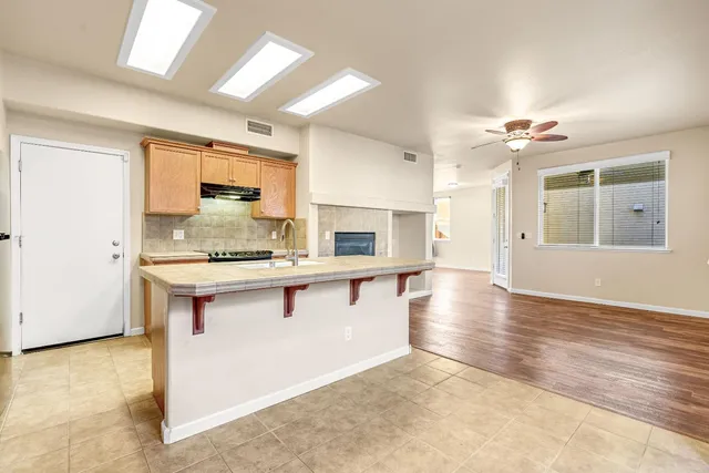 $2,500 | 5629 North Citrus Lane, Fresno, CA 93711